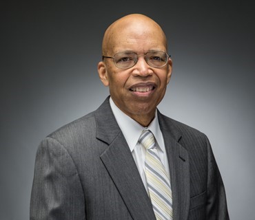 Dr. Vincent Craig Bond