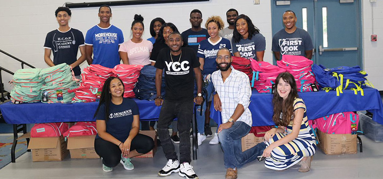 a group of students that helped for the 2019 Backpack drive