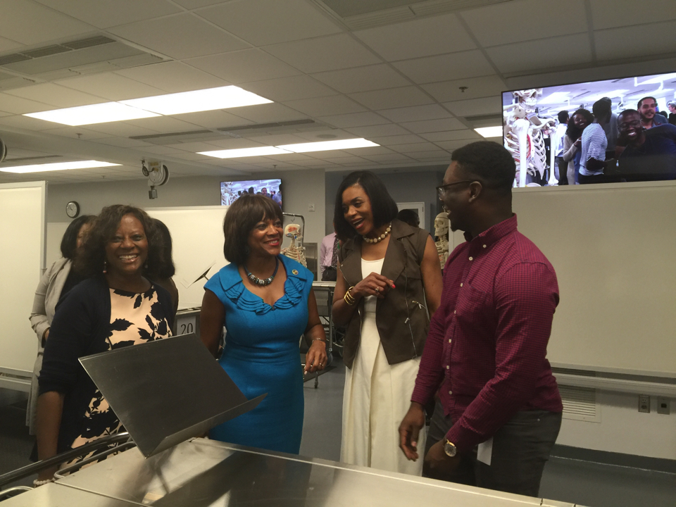 Gross Anatomy Lab Ribbon Cutting 4