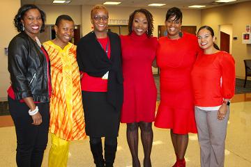 100 women gathered over lunch for candid conversations around how to live healthier lives.